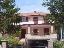 Vic: casina: casa singola con 4 appartamenti