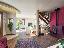 Villa 403 mq, soggiorno, 3 camere, zona Pero
