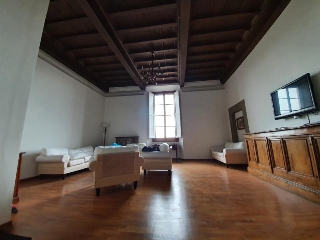 zoom immagine (Appartamento 150 mq, soggiorno, 2 camere, zona Centro Duomo)