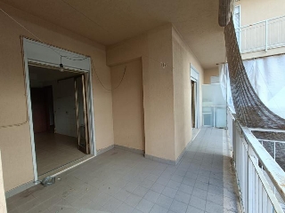 zoom immagine (Appartamento 122 mq, soggiorno, 2 camere, zona Milazzo - Centro)