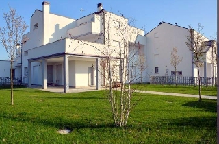 zoom immagine (Casa singola 270 mq, soggiorno, 3 camere, zona Arcella - Sant'Antonino)
