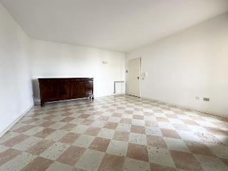 zoom immagine (Appartamento 125 mq, soggiorno, 2 camere, zona San Felice Sul Panaro)