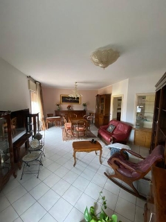 zoom immagine (Appartamento 130 mq, soggiorno, 3 camere, zona Selvazzano Dentro)