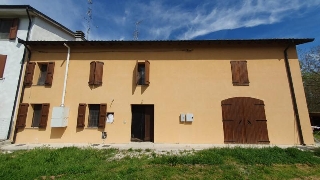 zoom immagine (Casa a schiera 430 mq, soggiorno, 5 camere, zona Bellaria)