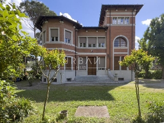 zoom immagine (Villa in stile art nouveau)