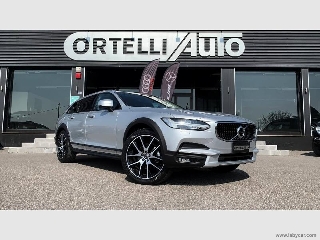 zoom immagine (VOLVO V90 Cross Country D4 AWD Geartronic Pro)