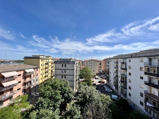 zoom immagine (Appartamento 93 mq, 3 camere, zona Borgo San Giovanni)