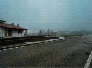 zoom immagine (Terreno 1974 mq, zona Pojana Maggiore)