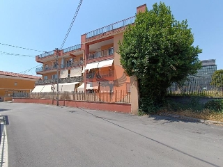 zoom immagine (Appartamento 214 mq, soggiorno, più di 3 camere, zona San Benedetto)
