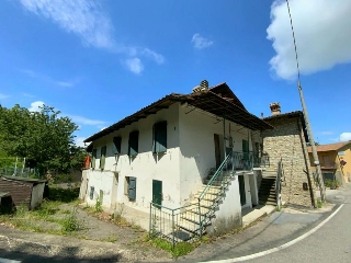 zoom immagine (Casa a schiera 195 mq, soggiorno, 4 camere, zona Montesevero)