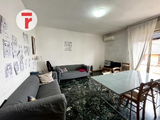 zoom immagine (Appartamento 116 mq, soggiorno, 3 camere, zona Arcella Santissima Trinità)