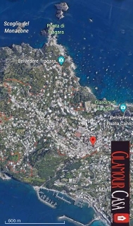 zoom immagine (Villa 1250 mq, soggiorno, 5 camere, zona Capri)