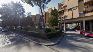 zoom immagine (Appartamento 210 mq, soggiorno, 6 camere, zona Casal dè Pazzi)
