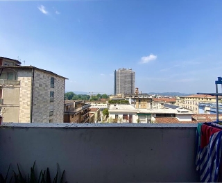 zoom immagine (Appartamento 114 mq, soggiorno, 2 camere, zona Viale Milano)