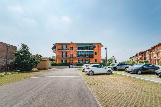 zoom immagine (Appartamento 140 mq, 3 camere, zona Povegliano Veronese - Centro)