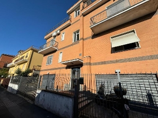 zoom immagine (Appartamento 70 mq, soggiorno, 2 camere, zona Monte Spaccato)