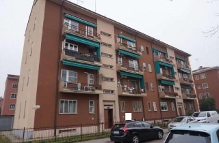 zoom immagine (Appartamento 92 mq, soggiorno, 2 camere, zona Mantova)