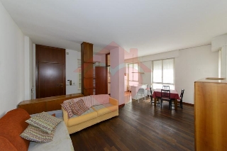 zoom immagine (Appartamento 90 mq, soggiorno, 2 camere, zona Gorgonzola)