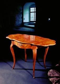 zoom immagine (Tavolino Stile Luigi XV Mod. NAPOLEONE in radica di frassino)